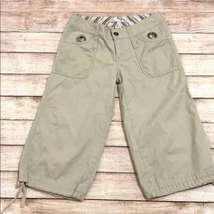 AMERICAN RAG belted tan capris